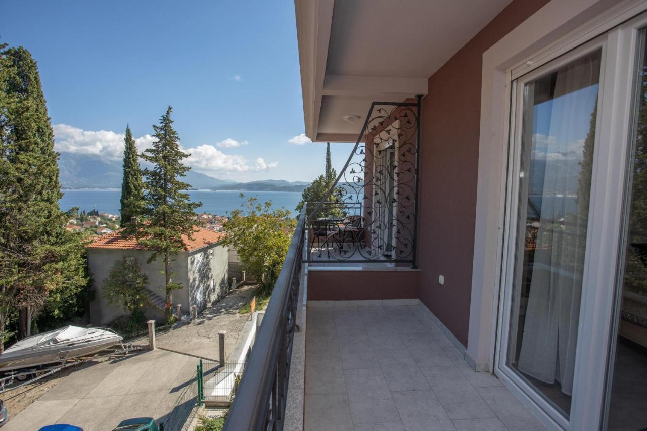 Apartments Gvozdenovic Herceg Novi Exterior photo