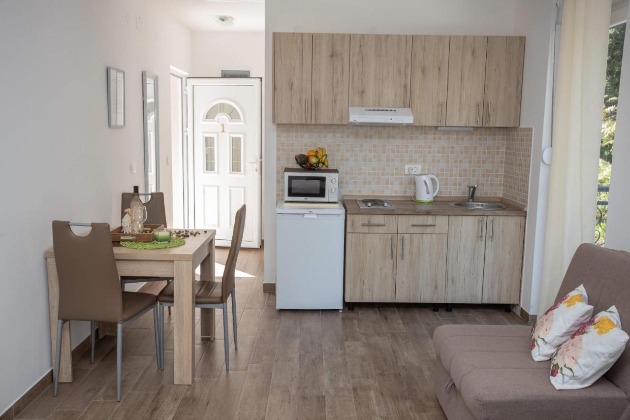 Apartments Gvozdenovic Herceg Novi Exterior photo